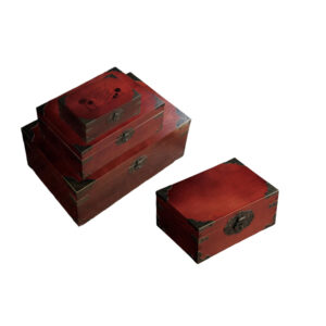 P20090-440180 red color wooden vintage containers with irony angles flip lids and printing